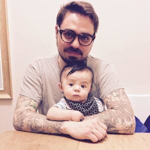 Meet your Posher, Christopher